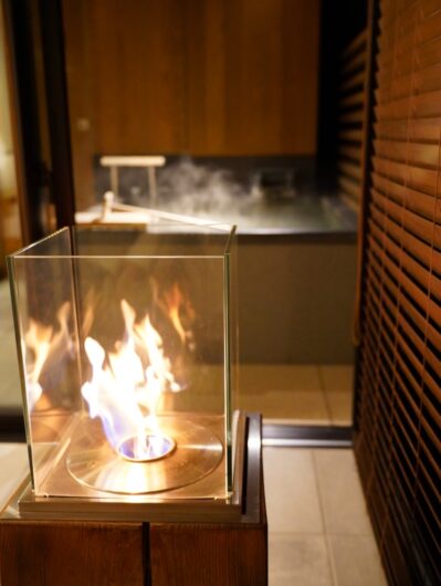バイオエタノール暖炉と温泉風呂