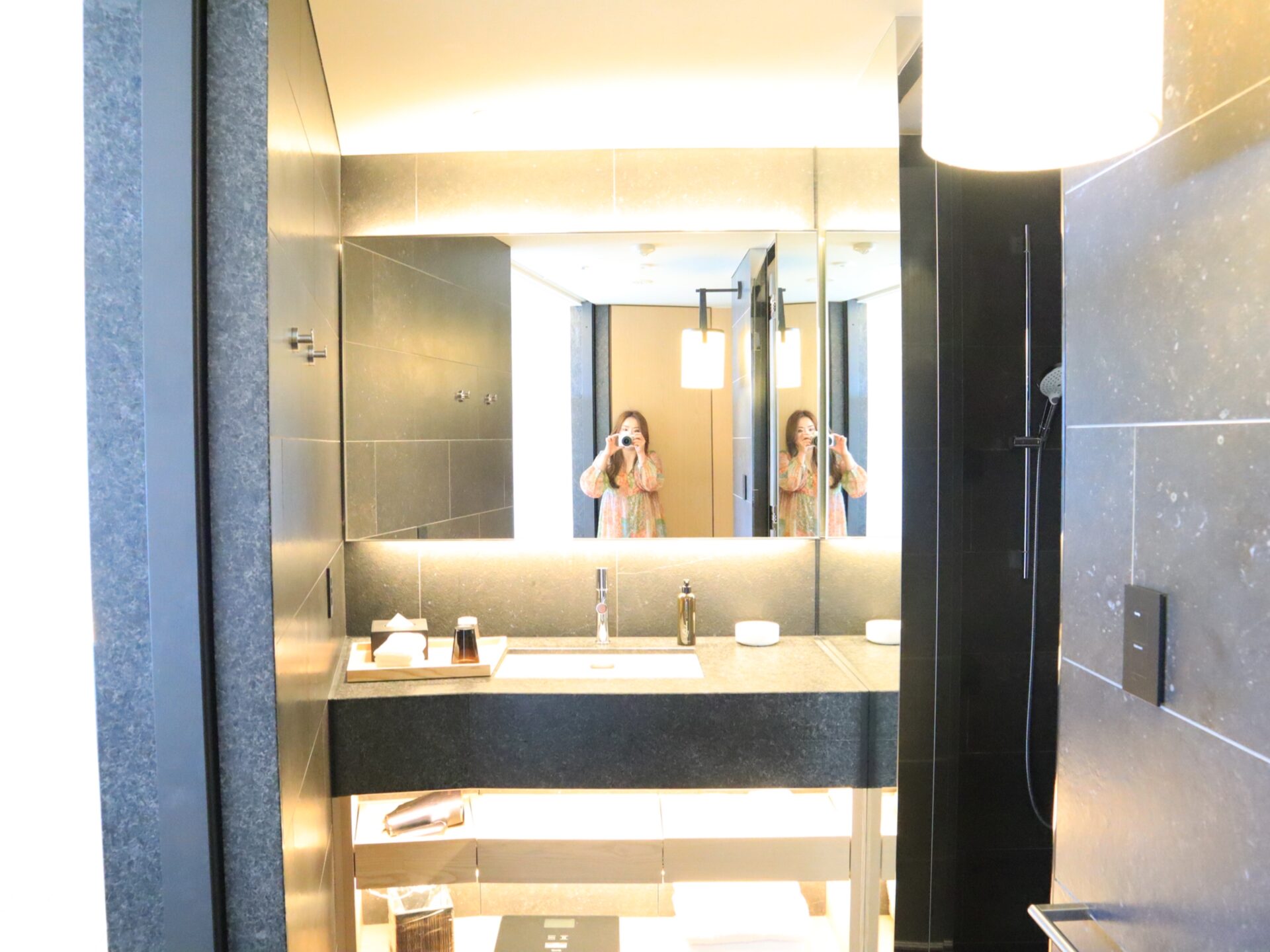 『ソラノホテル』客室の洗面台
